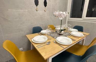 PARIS-MONTROUGE Magnifique appartement- très cosy pour 1 - 6 personnes refait à NEUF -ENTIRE APARTMENT LUXURIOUS AND WARM -Montrouge Paris 14ème - Proche Aéroport Orly Parc Expositions Porte de Versailles FREE WIFI GRATUIT - Foto 51