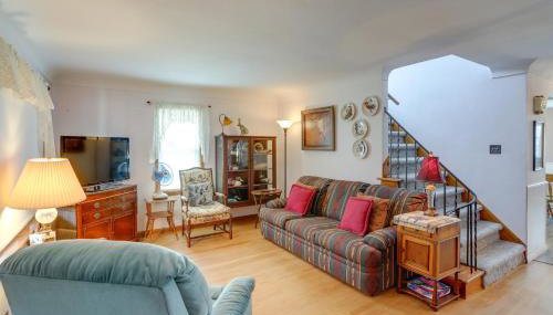 Home with Screened-In Porch Less Than 1 Mi to Lake Erie - Foto 2