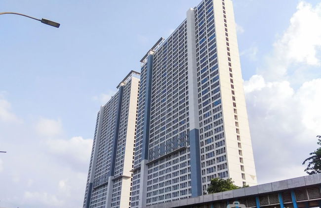 Homey And Best Place Studio Tifolia Apartment - Photo 13