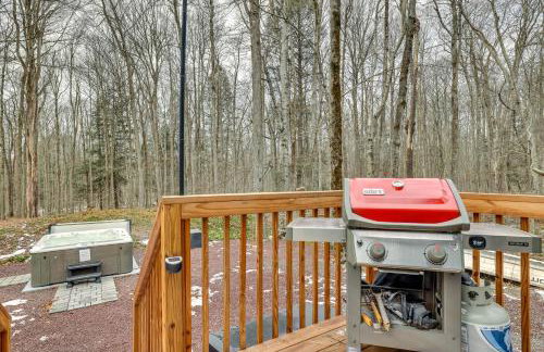 Pocono Pines Home with Private Hot Tub! - Foto 26
