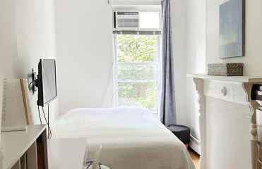 Serene Brooklyn Escape Near Cafés & Park, Sleeps 5 - Foto 6