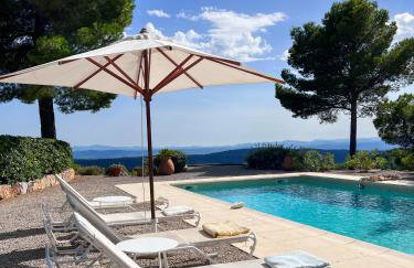 Villa "Le Sortilège" vue panoramique et piscine - Foto 33
