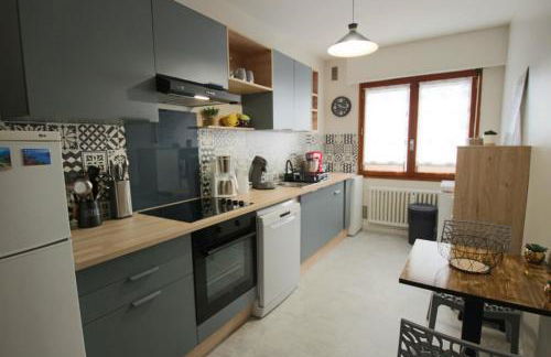 Appartement T2 55 m2 une chambre et garage - Foto 13