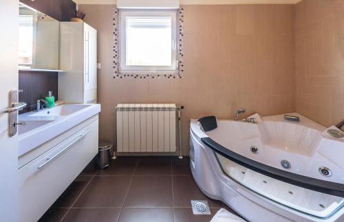 Villa Sole Istria, holliday villa near Pula, Ferienhaus Ferienvilla Istrien - Foto 29