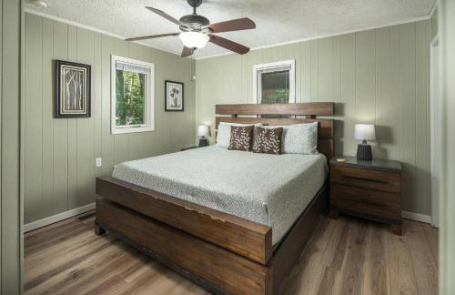 Walk to Sugar Mountain Resort | Cabin | Hot Tub - Foto 40