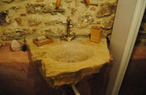 Renovated old traditional House - Photo 54