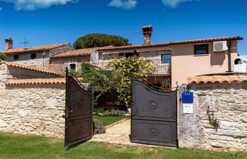 Rustikales und authentisches Ferienhaus mit BBQ, Babybett und hundefreundlich - Foto 2