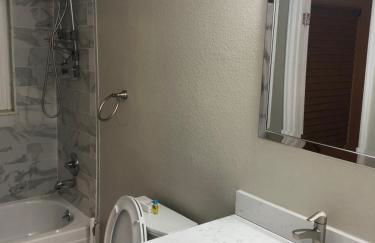 MileHi Vacation Home Pet Friendly - Foto 54