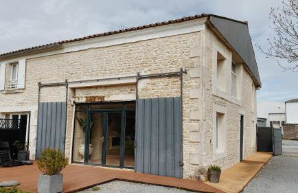 Domaine de Saint Florent - Piscine & Spa - Foto 18