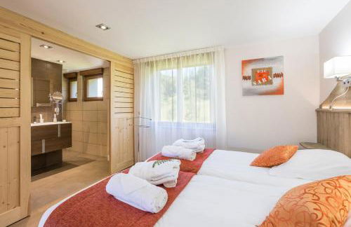 Logis Hôtel Le Relais du Bois Vialotte - Foto 43