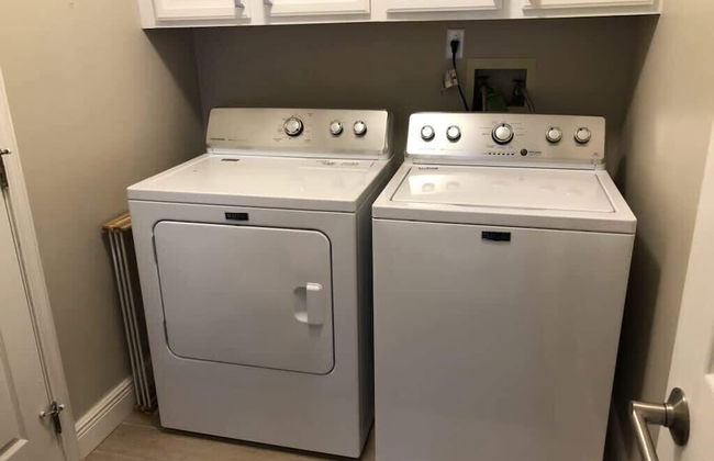 Beautiful Remodeled Private Pool Home - Foto 27