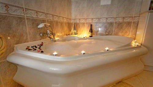 Casa Clara en el centro del pueblo - Foto 2