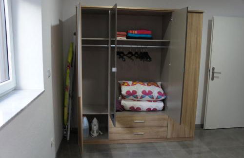 2- Zimmer-Wohnung, Nähe Phantasialand, Palmenparadies, Köln, Bonn - Foto 6