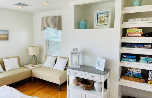 Spacious Oceanview Villa Elegant Coastal Escape, Sleeps 22 - Foto 9