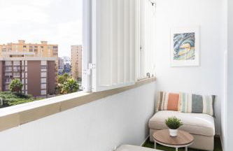 Home2Book Cozy Urban Retreat with Balcony - Foto 2