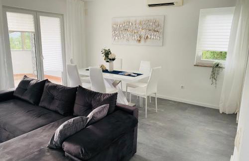 Apartmani Adriana - Photo 20