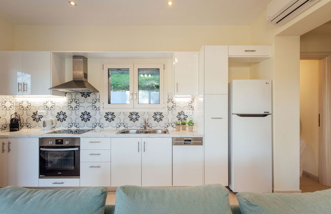 Villa Breeze & Villa Coco by Konnect Avlaki Beach - Foto 17