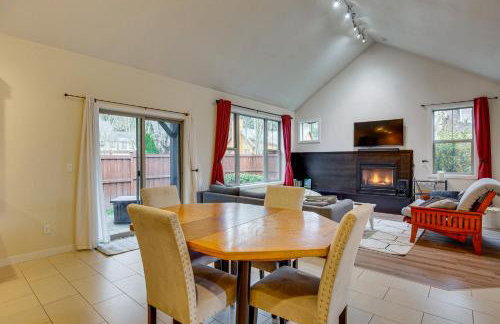 Walk to Autzen Stadium, 3 Mi to UO! Home with Patio - Foto 9