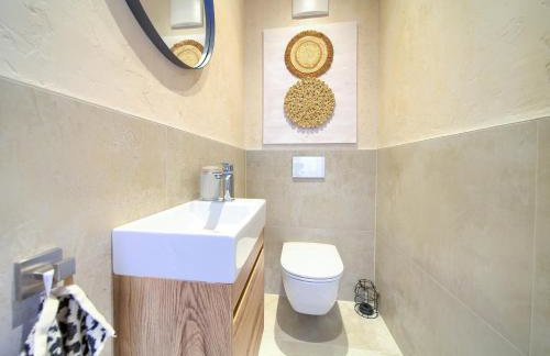 Villa Viverum with heated salt water pool - Photo 15