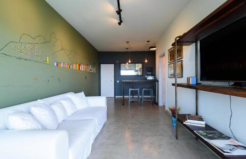 Ocean Blue Moderno Próximo à Praia do Leblon Vista Mar Espetacular Piscina Garagem Wi Fi e Sauna - Foto 12