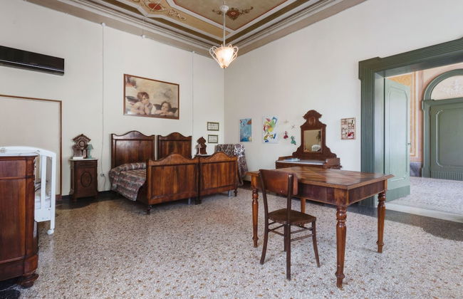 Castle in Romano D'ezzelino With Garden - Foto 10