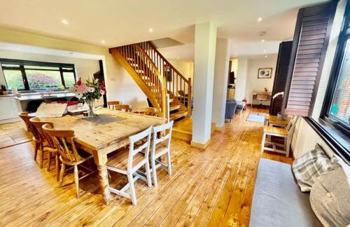 Arniss Farmhouse - Photo 5