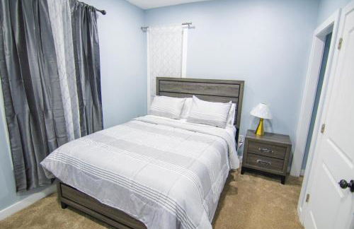 Fully Furnished 1st Floor Retreat - Foto 8