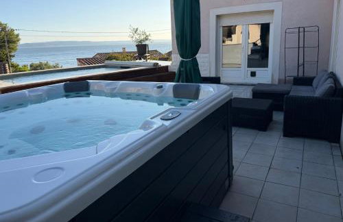 Petite maison type cabanon avec accès piscine et jacuzzi chauffés - Foto 9