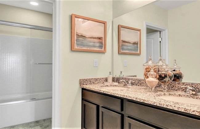 Solterra Resort Davenport FL Clubhouse Area - 7 Bedroom 6 Bath Home with Private Pool Spa - Lazy River 20 min from Disney - Foto 30