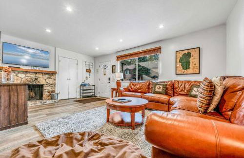 Modern 3BD -Walk to Lake & Beach - Foto 9