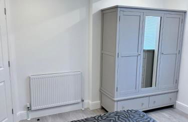 Watford Junction Oasis - Modern 3BR Ensuite with Garden - Foto 18
