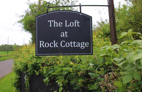 The Loft at Rock Cottage with hot tub - Foto 26