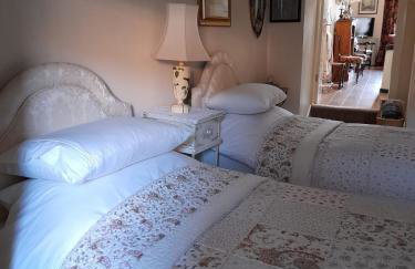 The Apartment of Antiquity - Photo 4