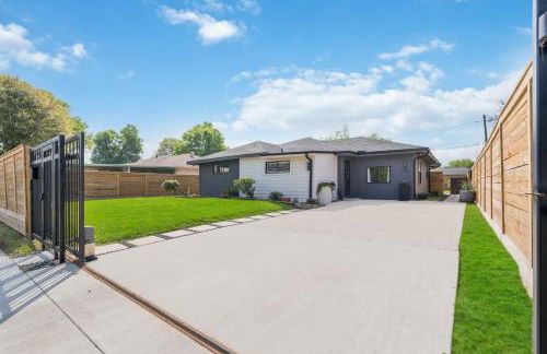 The Gated Modern Home Near NRG and Medical Center - Foto 35