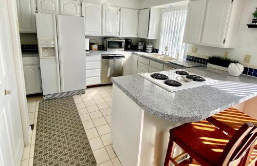 Unique Home Near Temple and Parks great for families - Foto 9