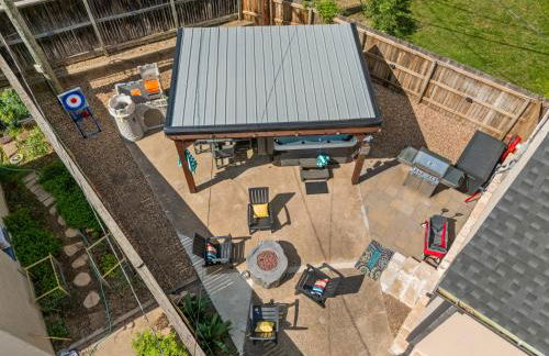 Castle Stay by Gathering Place Hot Tub & Fire Pit - Foto 75