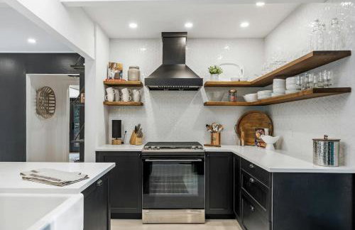 Relaxing Home Among The Redwoods - Dog-Friendly - Photo 8