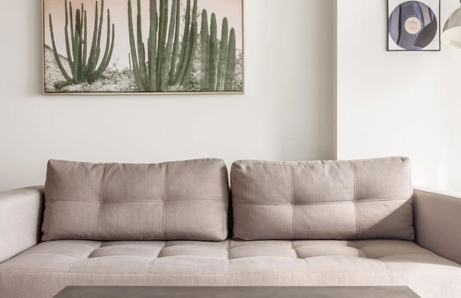 Austin Ultimate 1BD 1BA 2nd Street District Apartment - Photo 16