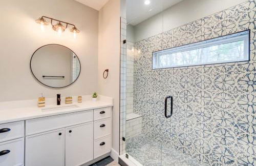 Modern Family Cabin 1 min to Bryce Fire Pit KING Bed - Foto 7