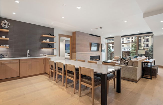 Snowmass Lux Getaway by Snowmass Vacations - Photo 21