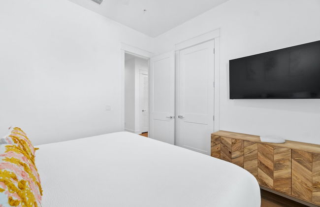 Beach House - Elevated Escape by PHG - Photo 5