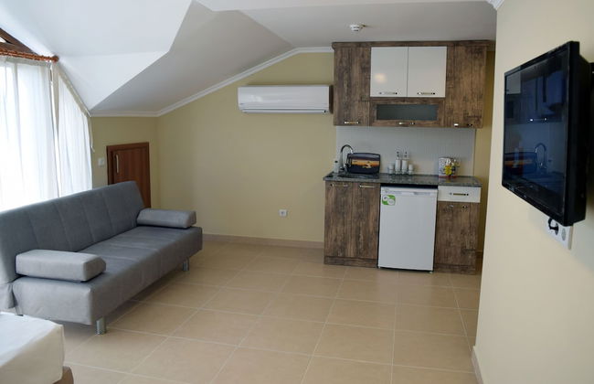 In Forest Göcek - Photo 23