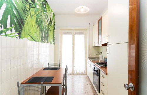 OFFERTA Inizio Anno! 2 Suite in Centro Città con Balcone Vista Mare - Foto 20