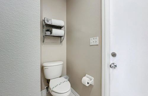 Stunning 5BR 5Bath Home, Pool, Spa, By Disney - Foto 41