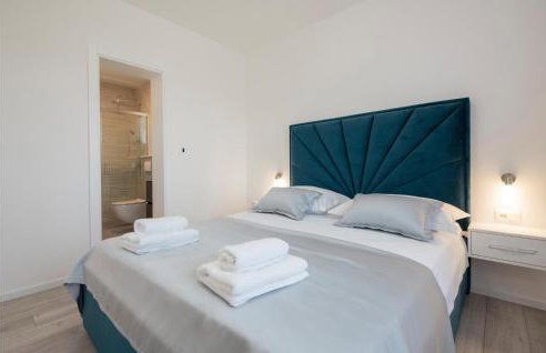 Cozy Home In Veliki Brocanac - Foto 34