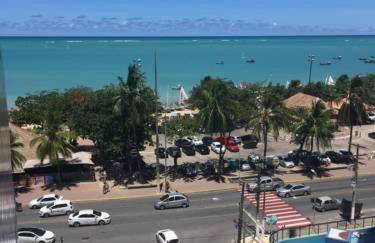 NA BEIRA MAR DE PAJUCARA- EDIF NEO- APARTAMENTO QUARTO E SALA- TEM VARANDA - VISTA LATERAL DO MAR- RUA JULIO PLECH FILHO 60 ESQUINA COM AVENIDA DOUTOR ANTONIO GOUVEIA - CONSUMO ELETRICO É PAGO No CKECK-OUT 1KWH É 1,35 REIAS - Foto 21