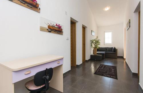 Villa Laura with pool, Budak, Zadar county - Photo 27