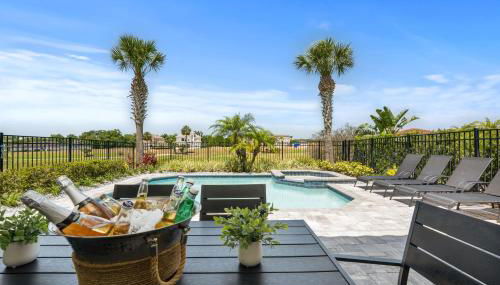 Boutique Luxury Home, Private Pool Close to Disney REU101 - Foto 5