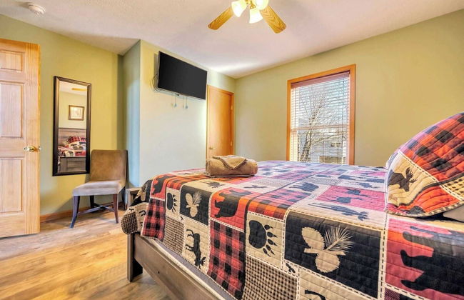 Pocono Pinnacle by Avantstay Steps to the Lake, Game Room, Large Deck - Foto 7