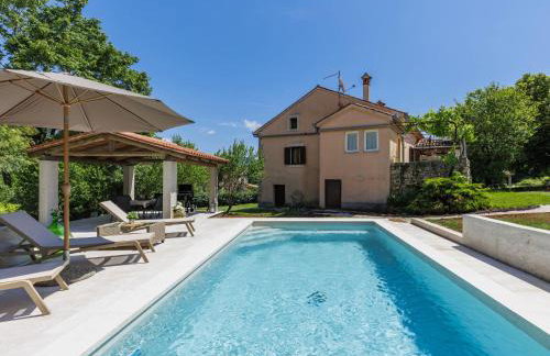 Holiday Home Nino by Interhome - Foto 2